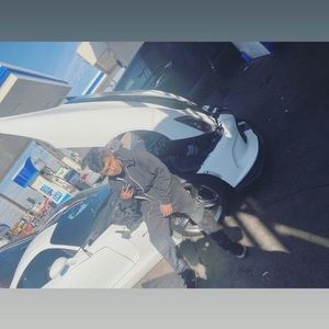 Meet your Posher, Rodriguez